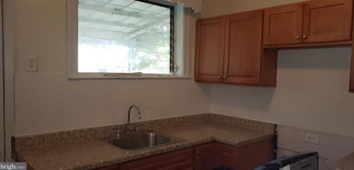 3833 6th St, Philadelphia PA  19140-3326 exterior