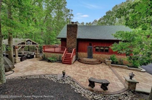 218 Chandler Rd, Jackson Twp NJ  08527-4339 exterior