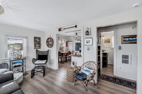 722 State Hwy, Eastham MA 02642-2534 exterior