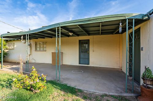 3910 Edgemont Ave, Phoenix AZ 85035-1533 exterior