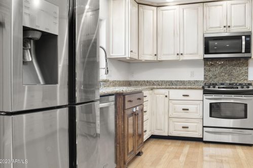 210 Butler Dr, Phoenix AZ 85051-4649 exterior