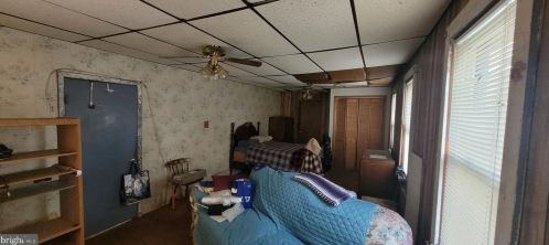 1111 Hessian Ave, West Deptford NJ  08093-1930 exterior