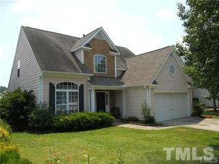 412 Waters Edge Dr, Durham NC  27703-6707 exterior