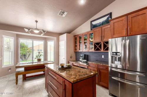 1709 Cathedral Rock Dr, Phoenix AZ 85048-8909 exterior