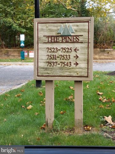 7537 Weather Worn Way, Columbia MD 21046-2494 exterior