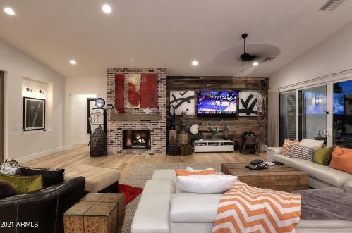 4535 39 St, Phoenix AZ 85008-3018 exterior