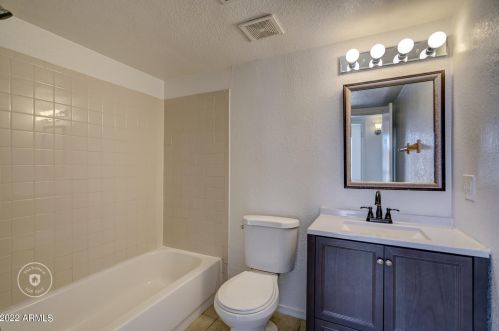 3101 75 Dr, Phoenix AZ 85033-3704 exterior