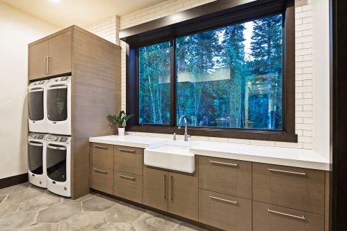 216 White Pne Cyn Rd, Park City UT 84060-6514 exterior