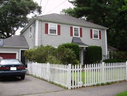 31 Olde Field Rd, Newton, MA 02459-2757