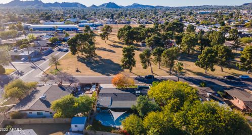 11605 37 Pl, Phoenix AZ 85050-2699 exterior