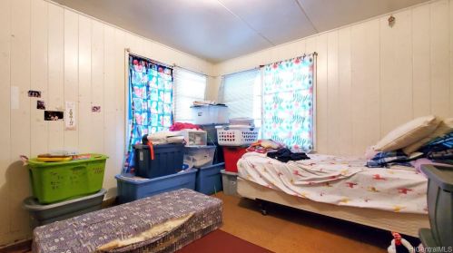 711 Piikoi St, Honolulu HI 96822-4029 exterior