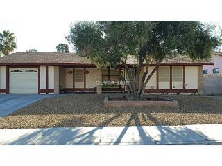 2432 La Luna Dr, Henderson NV  89014-3135 exterior