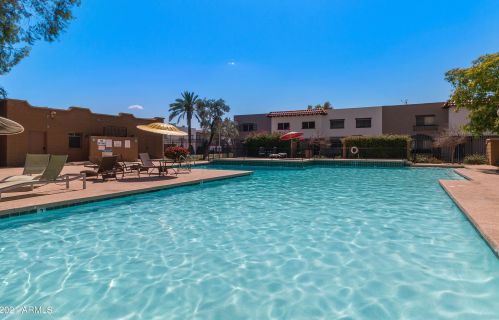 3815 28 St, Phoenix AZ 85008-4740 exterior