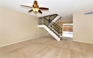 3115 Royal Palm Rd, Phoenix, AZ 85051-6259