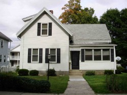 34 Greenough St, Newton, MA 02465-2213