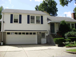 36 Dana Rd, Newton, MA 02465-1118