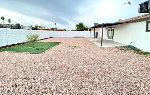 1620 57 Dr, Phoenix AZ 85031-1835 exterior