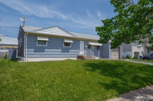 47 Harrison Ave, Carteret, NJ 07008-1852