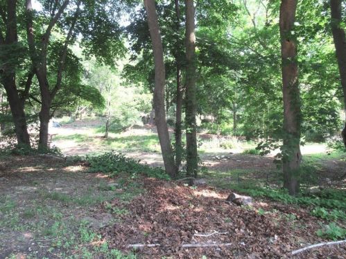 11 Lewis Ct, Hingham MA 02043-2723 exterior