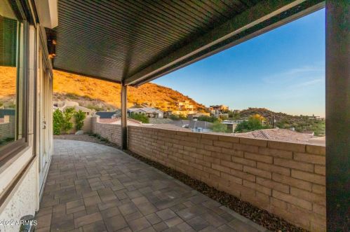 21 Beryl Ave, Phoenix AZ  85021-2480 exterior