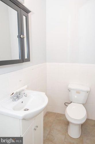 1815 20 St, Philadelphia PA 19145-2048 exterior