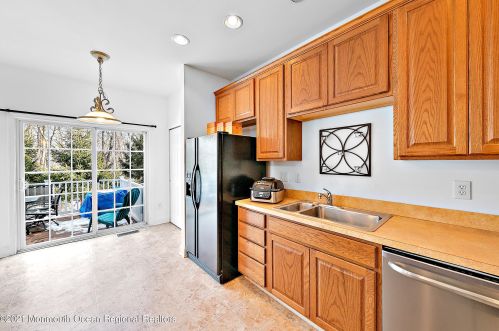 19 Brookfield Dr, Jackson Twp NJ 08527-3865 exterior