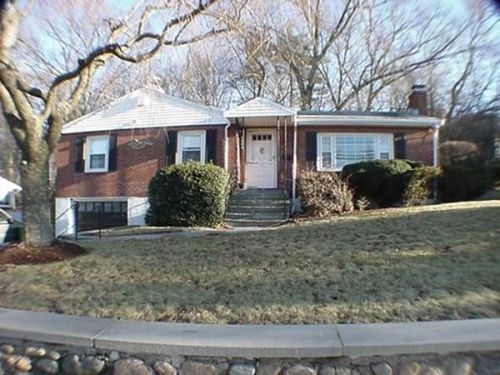 1890 Washington St, Newton, MA 02466-3008