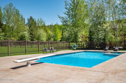 2324 Lucky John Dr, Park City UT 84060-6920 exterior