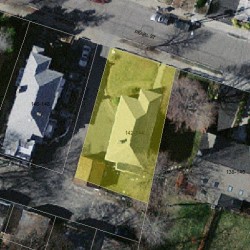 142 Pearl St, Newton MA 02458-1444 aerial view