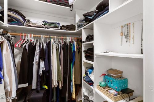 9604 15 Pl, Phoenix AZ 85024-3649 exterior