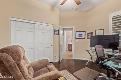 1816 Eagle Talon Trl, Phoenix AZ 85085-5344 exterior