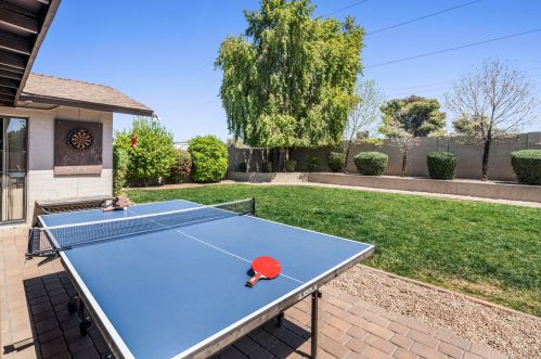 16017 6 Pl, Phoenix AZ 85024-1000 exterior