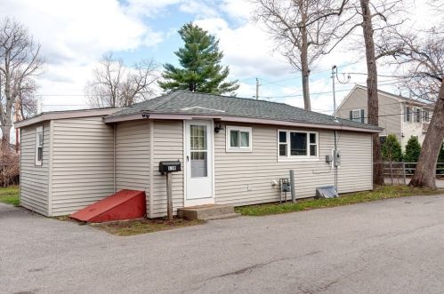 139 Sears Island Dr, Worcester, MA 01606-3525