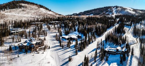 215 White Pne Cyn Rd, Park City UT 84060-6514 exterior