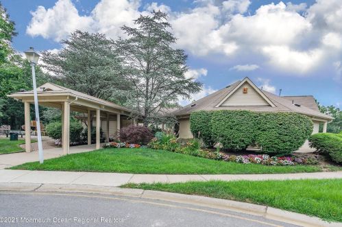 502 Larkspur Ln, Jackson Twp NJ 08527-4180 exterior