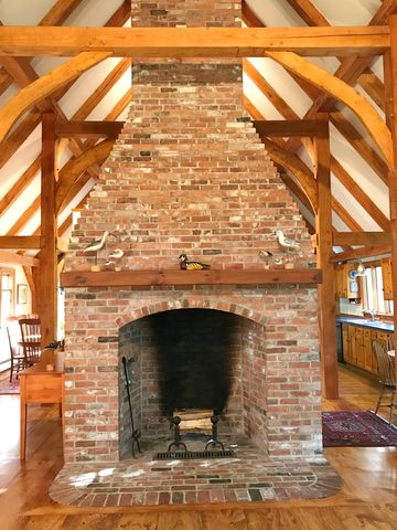 96 Old Meeting House Ln, Hingham MA  02061-1436 exterior