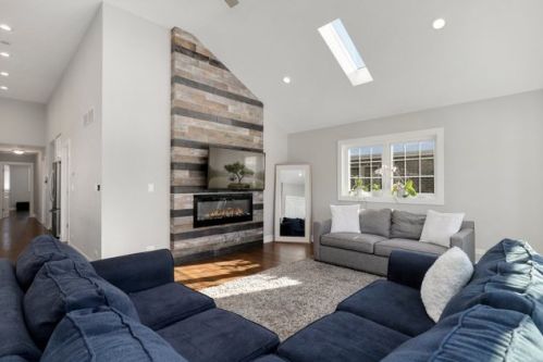 4131 Home Ave, Forest View IL 60402-1618 exterior