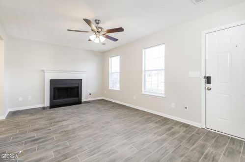 38 Bay Cove Dr, Stockbridge GA  30281-6487 exterior