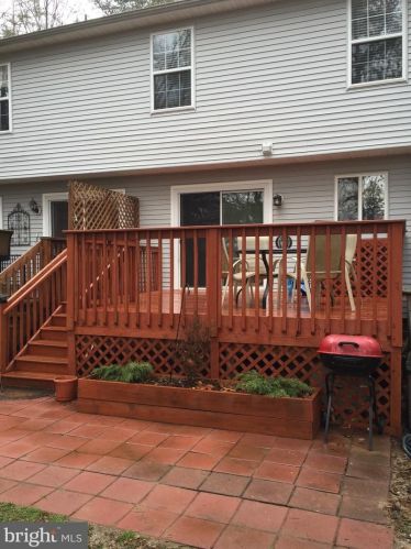 231 Balin Ct, West Deptford NJ 08051-2209 exterior