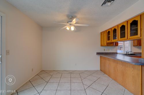 6822 41 Pl, Phoenix AZ 85028-2264 exterior