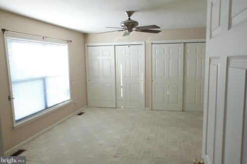 30 Caraway Ct, West Deptford NJ 08086-2407 exterior