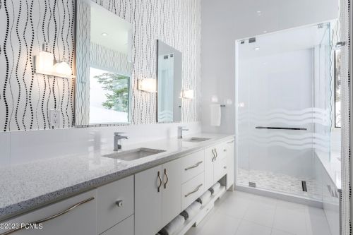 143 White Pne Cyn Rd, Park City UT 84060-6505 exterior