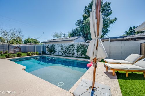 3129 41 Pl, Phoenix AZ 85042-6392 exterior