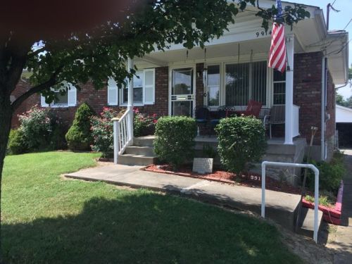 9914 Mccrea Ln, Louisville, KY 40229-2016