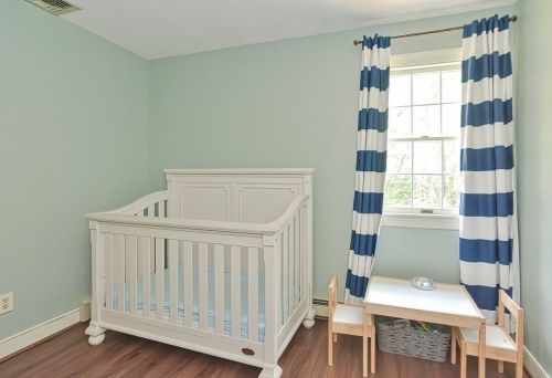 5 Maple Ln, Sutton MA 01590-1810 exterior