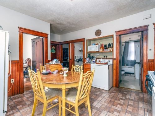 50 Harlem St, Worcester MA 01610-2148 exterior