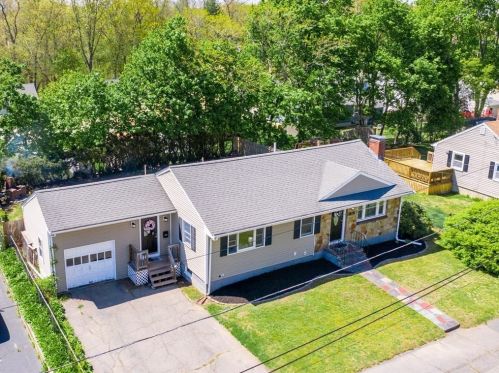 26 Healy Rd, Weymouth, MA 02188-1411