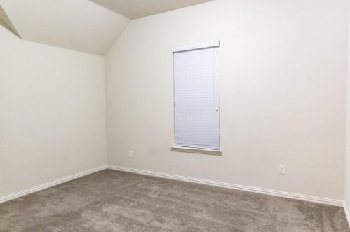 7959 Southfork Bnd, Irving TX 75063-4527 exterior