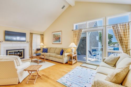 22 Keel De Sac, Falmouth MA 02540 exterior