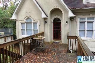 1617 Beckham Dr, Birmingham AL  35209-1721 exterior